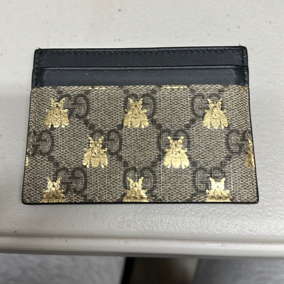 Accessories - Gucci card holder